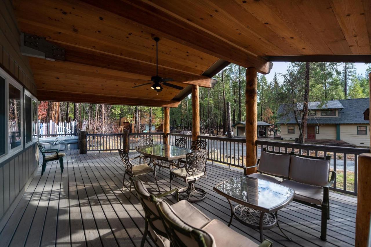 Starlight Lodge 西优胜美地 外观 照片