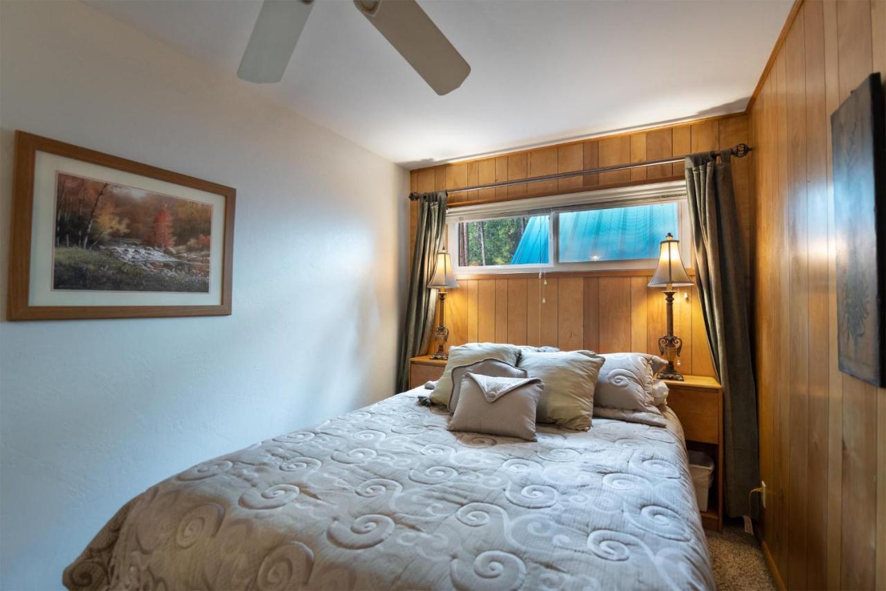 Starlight Lodge 西优胜美地 外观 照片
